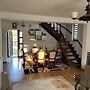 Bucovina-mountainhouse-5br-fireplace-hottub-wifi