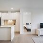 Modern Bright Central Apartment