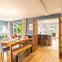 Host Stay Clearmount Cottage