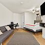 Spacious Studio Apt - Near Merrimack Park