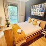 Chic one bedroom with parking&terrace