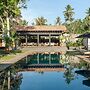 M Beach House by Boutique