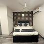 Astha Kandivali Service Apt