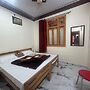 Hotel Royal Sainik