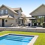 Modern Sonoma Home w Private Pool - Valley Vineyards