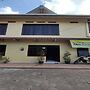 SPOT ON 94319 Daffsell Homestay Syariah