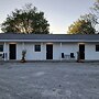 Whitetail Inn