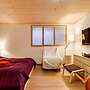 Lush Apartment With Sauna and hot tub