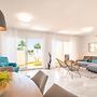 Calahonda Elegance With Pool And Sea View