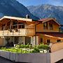 Attic With Panoramic Views, Fireplace & spa Bath