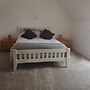 3 bed House With 2 Living Areas and 2 Bathrooms