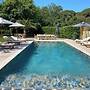 Magnificent House With Swimming Pool - 5br/10p - Gassin