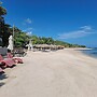 Costambar Beachfront Pool Apartment