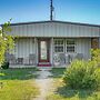 Dog-friendly Guest House on Horse Ranch in Azle!