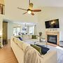 9 Mi to Saratoga Racetrack: Townhome w/ Bicycles!