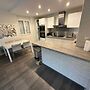 Renovated Apartment Sleeping 6 - Pool and Tennis