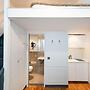 Marais Lovely Studio D