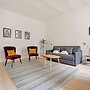 Authentic Apartment - 2br/4p - Monnaie