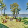 Bayfront Gem: Patio & Fire Pit in Pensacola