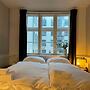 Trendy Apartment - The Marble Church Views
