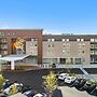 La Quinta Inn & Suites by Wyndham La Habra