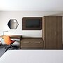 Holiday Inn Express & Suites Meridian I 20, an IHG Hotel
