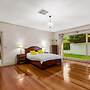StayAU Expansive 7BR Villa Warrandyte