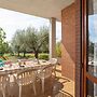 Cozy Apartment With Swimming Pool and gym on Lake Trasimeno