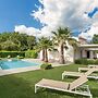 Luxurious Villa in Saint Genies de Fontedit With Heated Pool
