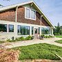 Quiet Home Near Sacramento River: Deck & Fire Pit