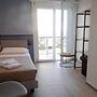 Global Hotel