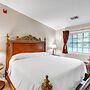 3rd Floor Back Side Penthouse Suite - 307 by Grand Wood Suites