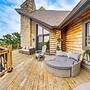 Ottawa Cabin: Hot Tub, Wraparound Deck, Games