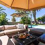 Green Point Grande - Luxury Family Villa With Pool