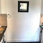 Cozy Quiet City Escape - Northampton Apartment