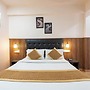 Hotel Mainak & Health Club