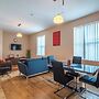 Stylish & Spacious Apartment With Private Balcony
