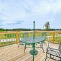 3 Mi to Green River Lake: Quiet Farmhouse w/ Yard