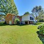 1 Mi to Dtwn: Home w/ Fire Pit & Deck in Hudson!