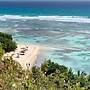 Anse des Rochers Beach & Pool Resort