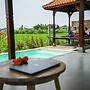 Rumah Tengah Sawah