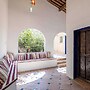 Guest Room Apartment in Provencal Villa - 1br/2p