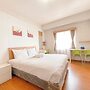 Modern Studio Room At Apartment Pinewood