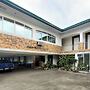 Green Meadows Hotel & Restaurant