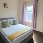 Spacious House in Stoke