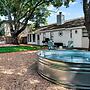 Charming & Bright W Lounging Pool