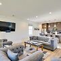 Walk to Bowen's Wharf: Condo in Dtwn Newport