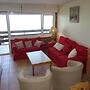 Spacious Apartment With Garden Furniture