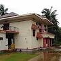 De Royale Summit Home Stay