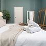 Host Stay Round Hill Apartment